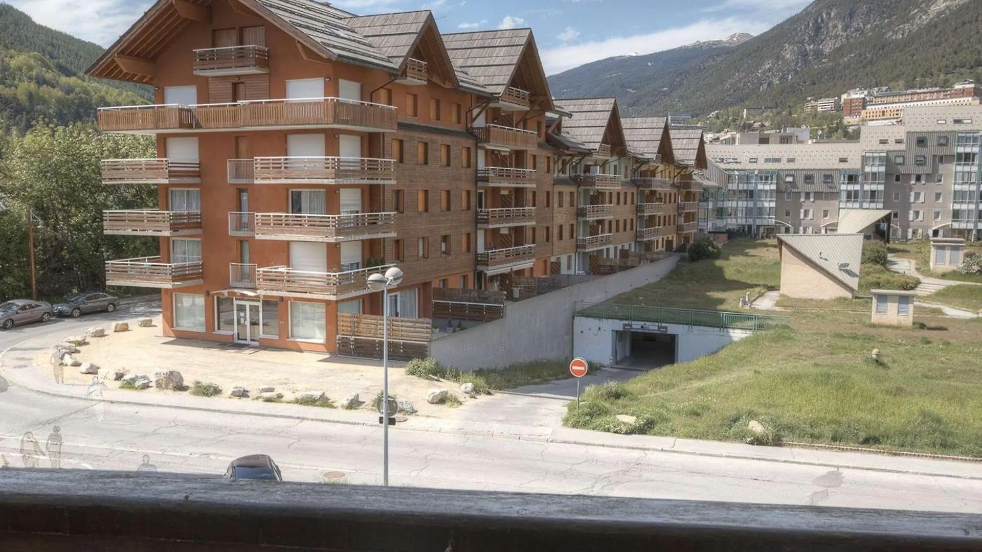 Studio Cosy 2/3 Pers Au Coeur De Briancon, Proche Centre-Ville Et Telecabine - Fr-1-330C-42 France